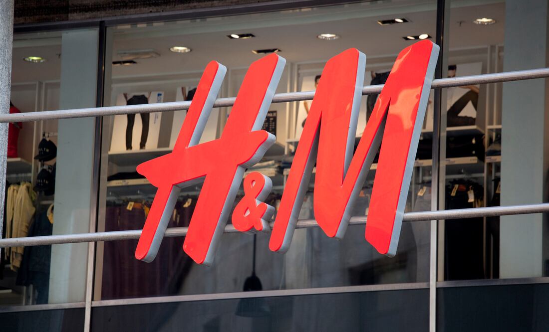 ¡CUIDADO! Profeco advierte sobre presencia de plomo en estos brazaletes de H&M. iStock/AngiePhotos