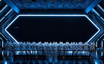 Atracción de Star Wars sufre retrasos por falla en internet 