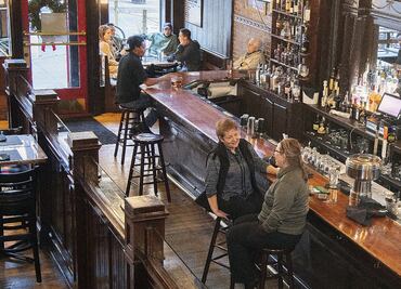 Por expansión de Covid, San Francisco vuelve a cerrar bares y restaurantes