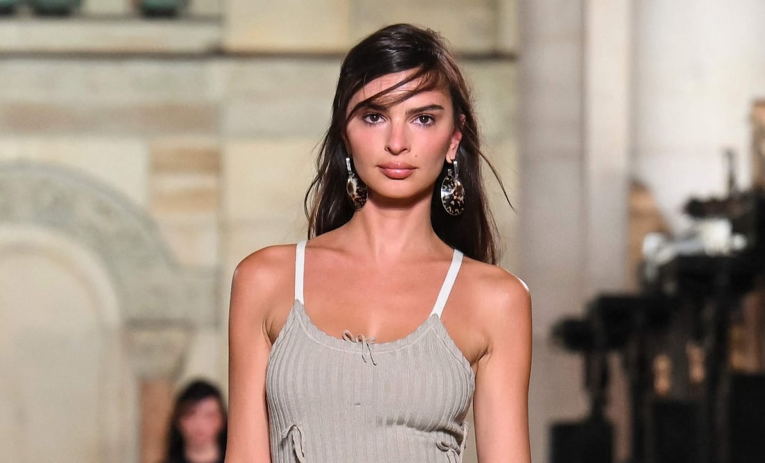 Las fotos más atrevidas de Emily Ratajkowski en lencería de encaje y transparencias conquistan redes. Foto: AFP