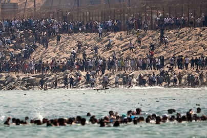 Tras el caos en Ceuta, España y Marruecos aceleran la devolución de miles de migrantes