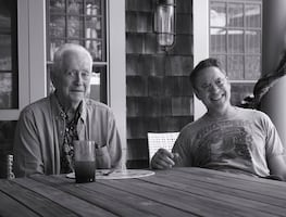 Robert Downey Jr. revela que su padre le ofreció drogas a los 6 años