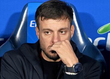 “De héroe a villano”, “Es un mercenario”: Declaraciones y memes sobre la salida de Anselmi de Cruz Azul