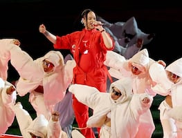 Los momentos icónicos de Rihanna en el show de medio tiempo del Super Bowl