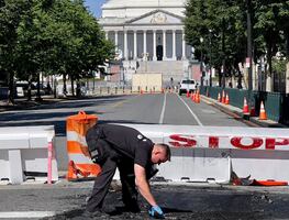 Evacuan zona de hoteles de lujo tras el choque de camión cerca de la Casa Blanca