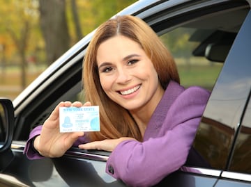 ¿Cómo puedo convertir mi licencia de conducir tradicional en permanente? Guía rápida y sencilla