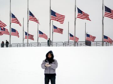 Gran tormenta invernal azota el este de Estados Unidos y causa importantes daños
