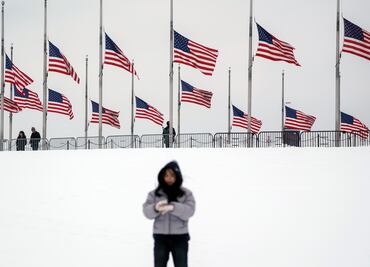 Gran tormenta invernal azota el este de Estados Unidos y causa importantes daños