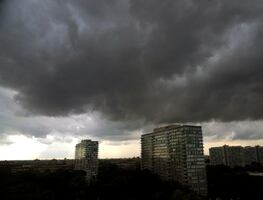 Así sonó la alerta de tornado en Chicago que atemorizó a miles de habitantes
