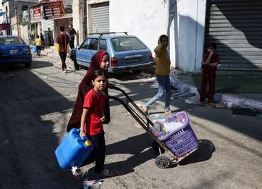 Gaza se queda sin agua por falta de energía en medio de bombardeos