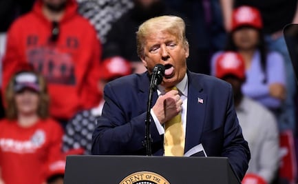 Trump critica a Brad Pitt, los Oscar y a 'Parásitos' por ser una cinta coreana