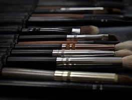Maquillajes y cosméticos contienen toxinas vinculadas al cáncer de riñón