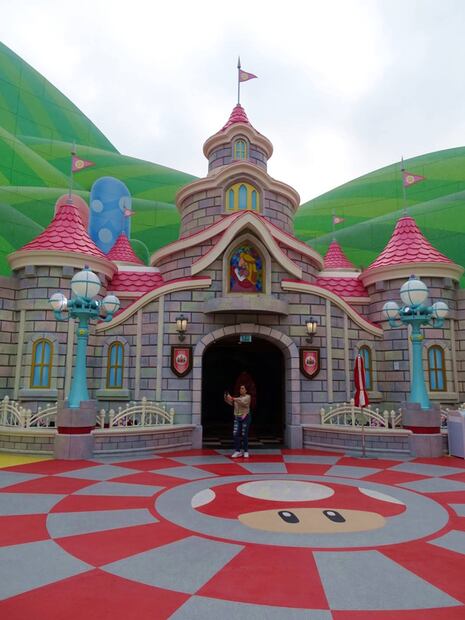 El castillo de la princesa Peach en Super Nintendo World en Universal Studios Hollywood. Foto: Pamela Benítez/Vive USA