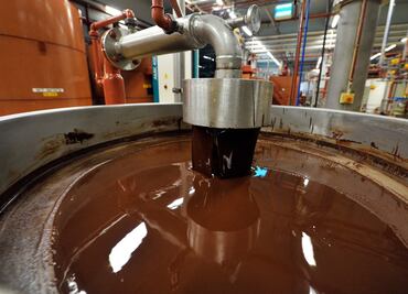 Hallan salmonela en la mayor fábrica belga de Barry Callebaut, gigante del chocolate