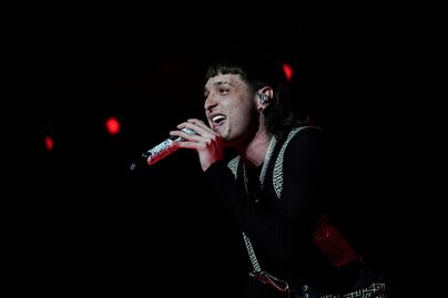 Peso Pluma en la mira: Tribunal admite recurso que busca frenar su presentación en Viña del Mar