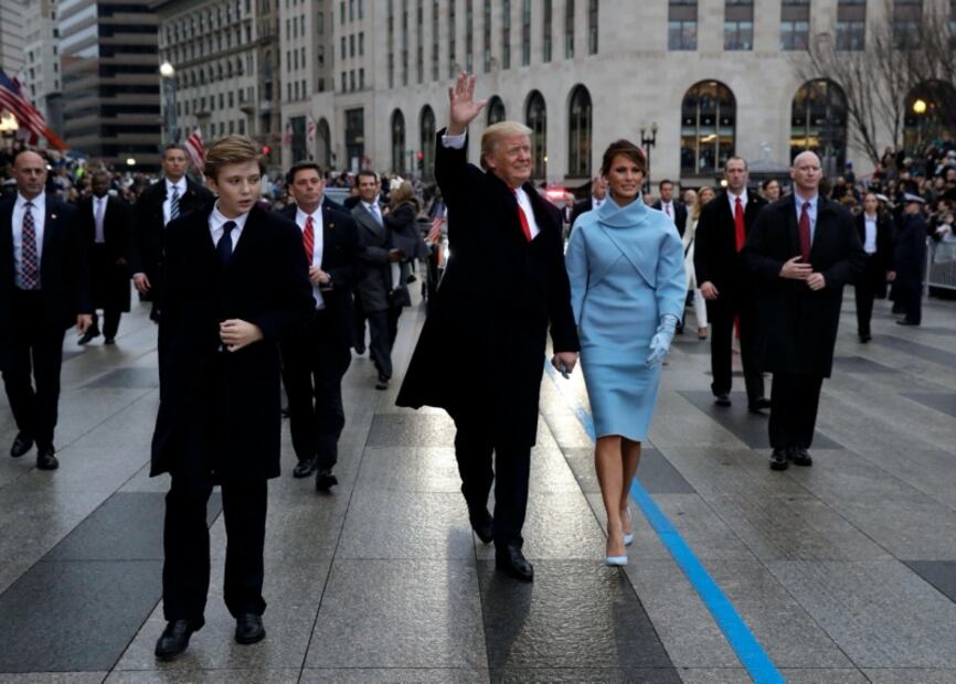 Los outfits más lujosos de Melania Trump