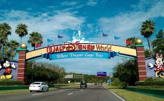 Trabajo en Disney World: ofrecen salario de $310 por hora a jardineros con experiencia