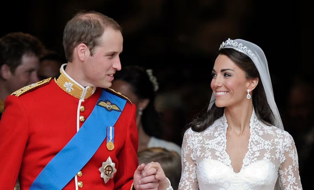 Pone en duda amor a Kate Middleton: Príncipe William molesto por comentario de Harry acerca de matrimonios reales. Foto: AP