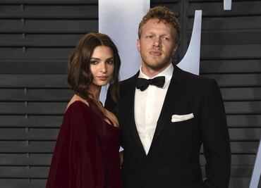 Las fotos con las que Emily Ratajkowski anunció su embarazo