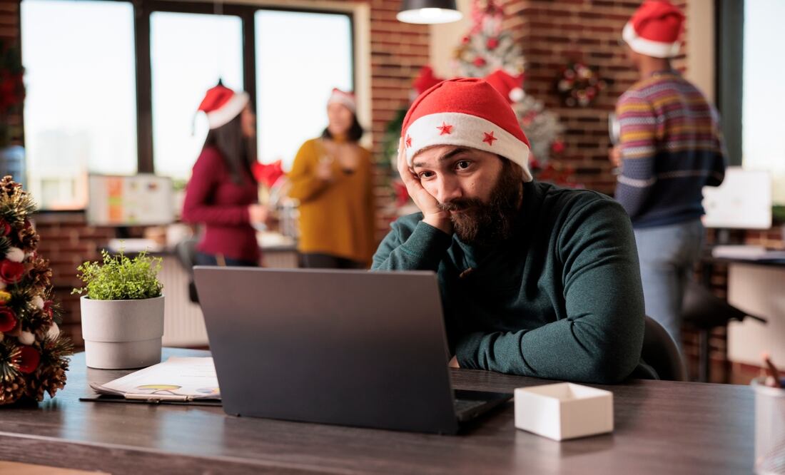 Navidad 2024. ¿Te pagarán triple si trabajas el 25 de diciembre? Esto señala la LFT. Foto: iStock / Dragos Condrea