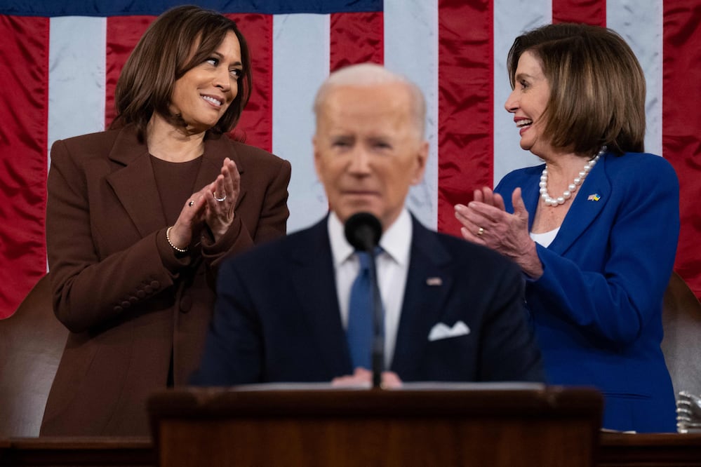 Nancy Pelosi anuncia apoyo a Kamala Harris para sustituir a Biden en las elecciones presidenciales. (Photo by SAUL LOEB / POOL / AFP)