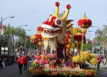 Así fue el Desfile de las Rosas para celebrar el Año Nuevo 2023 (FOTOS)