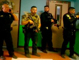 Uvalde. 376 agentes respondieron al tiroteo y protagonizaron “escena caótica”
