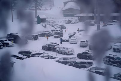 Reportan avalancha en estación de esquí Palisades Tahoe; envían equipos de búsqueda