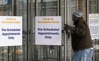 ¿Cómo recibir la vacuna contra Covid-19 en las farmacias de EU?