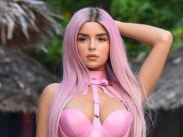 Demi Rose presume abdomen plano con mini atuendo deportivo
