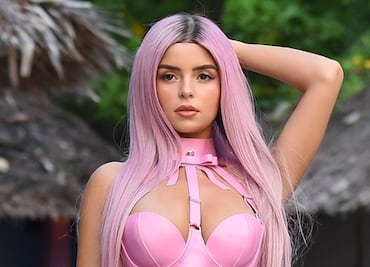 Demi Rose presume abdomen plano con mini atuendo deportivo