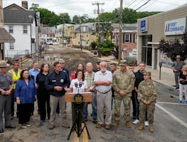 Nueva York, azotada por fuertes lluvias, alerta de nuevas inundaciones "catastróficas"