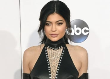 Kylie Jenner se convierte en la multimillonaria más joven del mundo