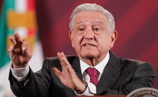AMLO considera al papa Francisco "el dirigente político más importante del mundo"