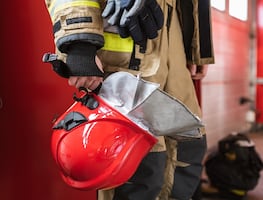 Arrestan en California a un bombero acusado de provocar al menos cinco incendios