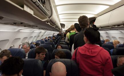 ¿Es útil usar cubrebocas en un vuelo para prevenir el coronavirus?