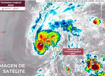 Tormenta Alvin se intensifica: fuertes lluvias azotan el Pacífico mexicano