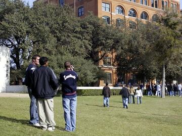 Texas quiere más guardias armados en escuelas