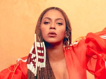 Beyoncé posa con vestido transparente en sesión y deslumbra