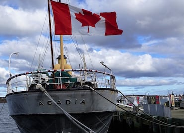 Solicitan mexicanos para trabajo en descarga de mariscos en Canadá