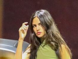 La minifalda con la que Eiza González conquistó en California