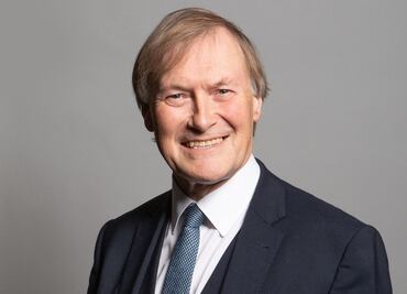 Muere apuñalado un diputado conservador británico en acto electoral