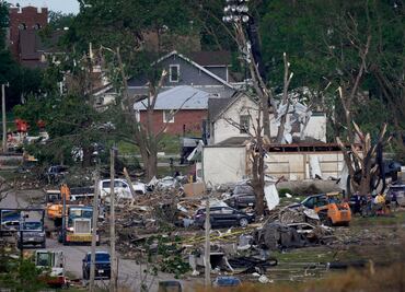 Tornado mortal golpea a Greenfield, Iowa, y causa destrucción masiva. FOTOS