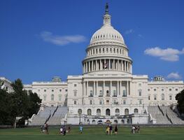 Se rinde el hombre que desató amenaza de bomba cerca del Congreso