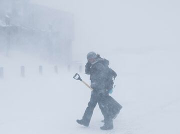Más de 6.5 millones de personas están bajo alerta en California por inusual tormenta de nieve