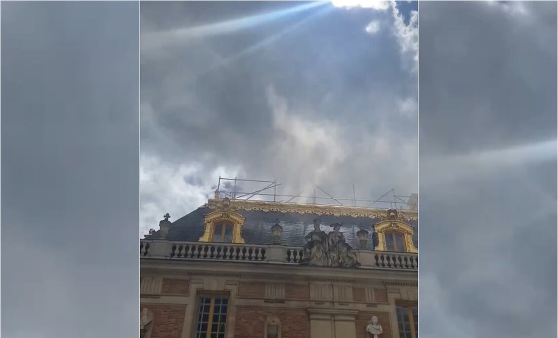 Incendio en el Palacio de Versalles provoca desalojo de visitantes. Foto tomada de Twitter