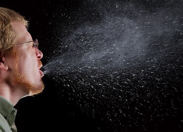 Distanciamiento físico podría no ser suficiente ante el Covid-19: estudio