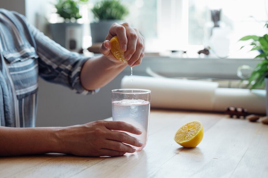 Agua con limón. iStock/miniseries
