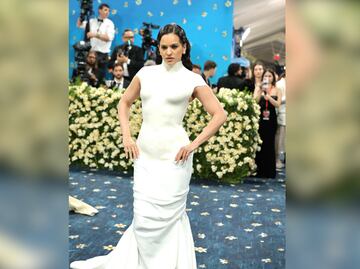 ¿Nuevo álbum? Rosalía anticipa nuevo proyecto y emociona a sus fans