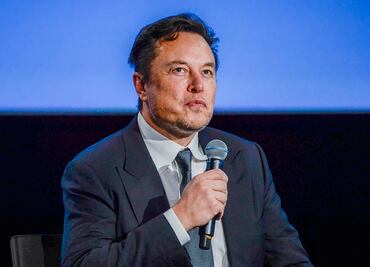 Elon Musk dice que restablecerá cuentas de periodistas suspendidas de Twitter